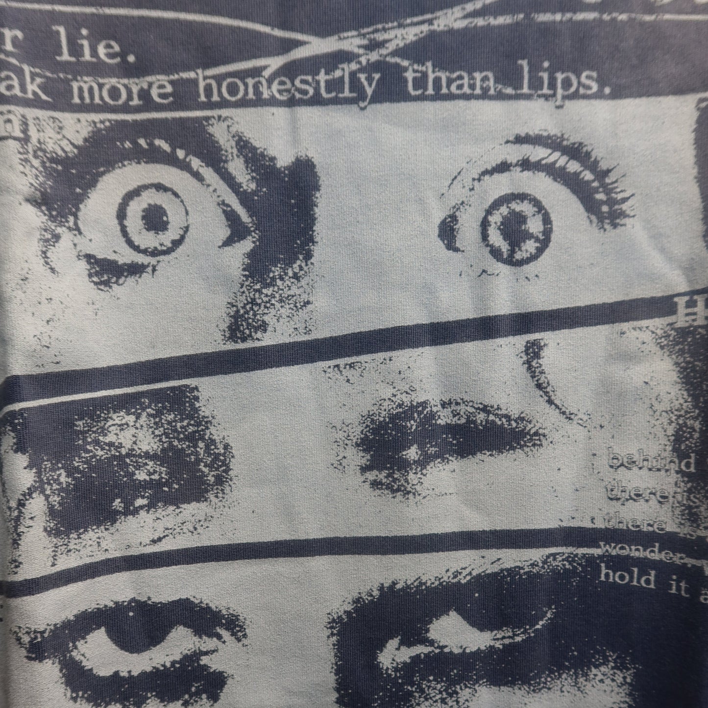 WOMEN'S EYES TEE