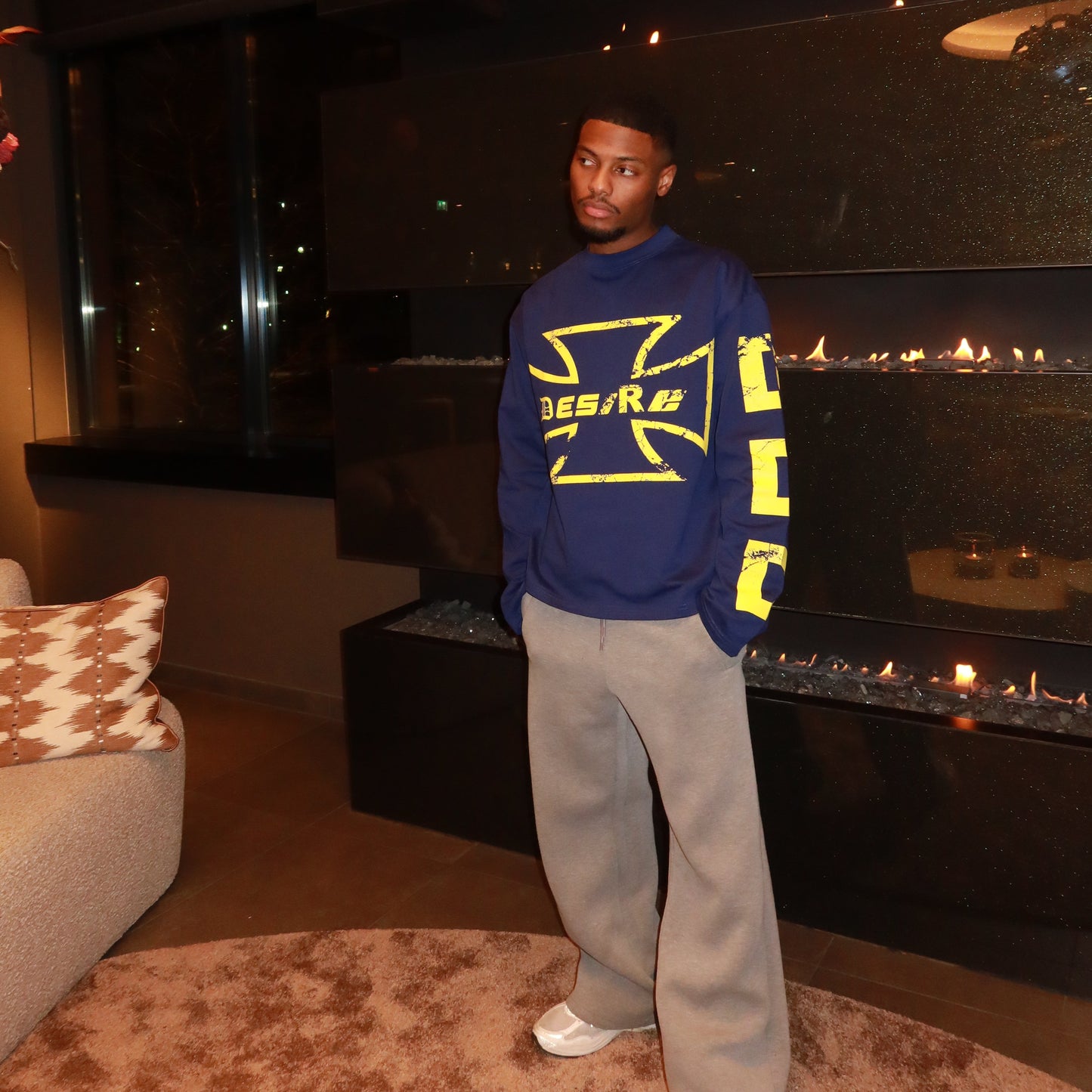 MALTESE CROSS LONGSLEEVE - NAVY
