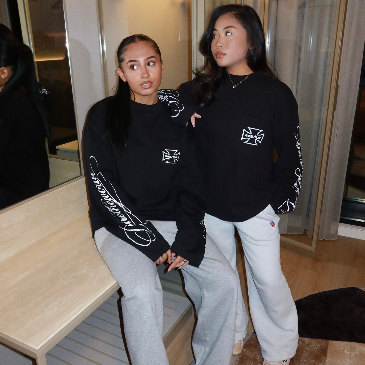 DTW SCRIPT LONGSLEEVE