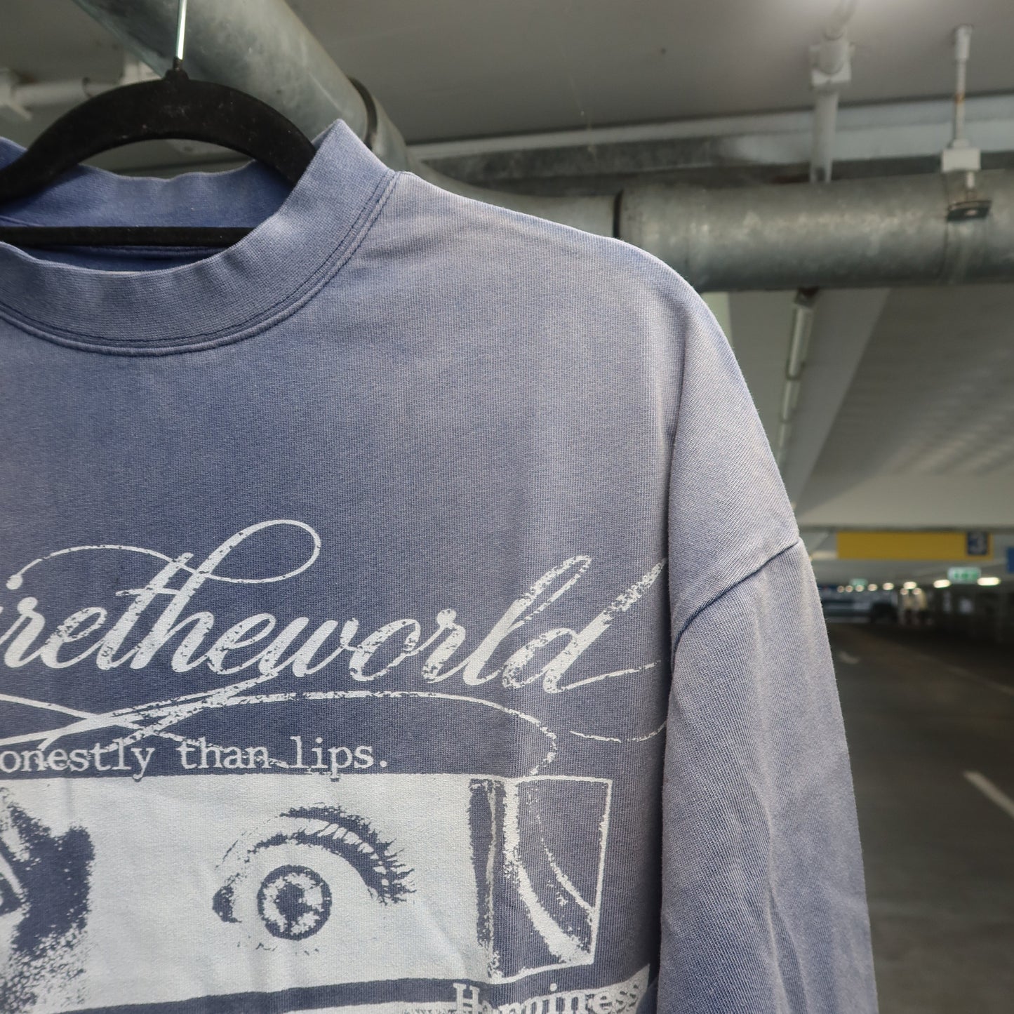 WOMEN'S EYES TEE
